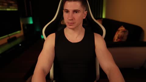 Dorian Reyes online show from March 9, 1:14 am