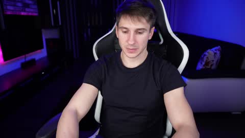 Dorian Reyes online show from December 5, 10:12 pm