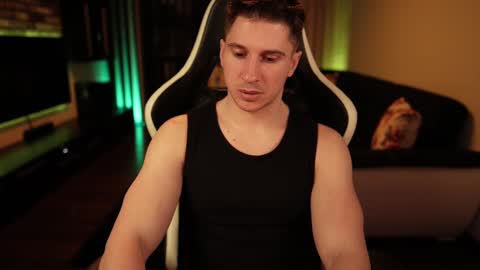 Dorian Reyes online show from March 10, 10:13 pm