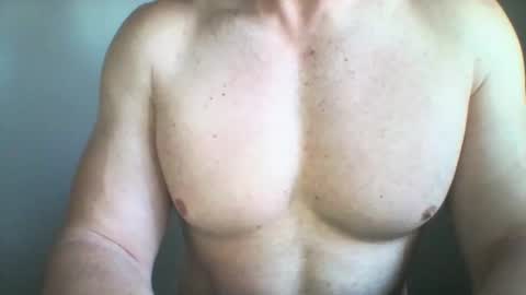 Snapshot of dorkm chatting on March 10, 7:50 pm dorkm online show from March 10, 7:50 pm