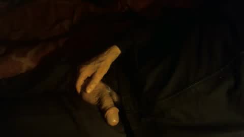 Hello  welcome to Slutsville  I am the Naked Chef  really  but you may call me Peter online show from December 4, 8:10 am