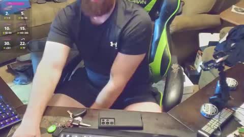 Snapshot of dotyoureyezez chatting on February 4, 1:02 am DotYourEyezez  online show from February 4, 1:02 am