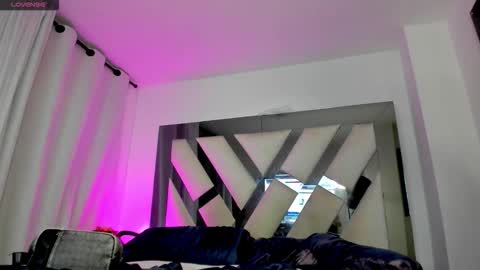 Douglas Safado online show from November 13, 7:46 am