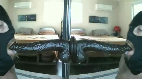 dpthroatorallybi online show from April 16, 8:20 pm