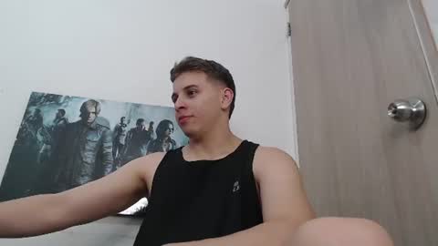 draco_boy2000 online show from July 7, 11:08 pm