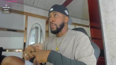 ---Drake--- online show from January 6, 9:52 pm