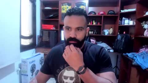 Drako online show from December 6, 2:49 pm