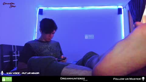 Snapshot of dreamhunterdz chatting on January 25, 3:52 pm Your lord. - ONLINE  1500 Pm to 2100 Pm - New York Hour online show from January 25, 3:52 pm