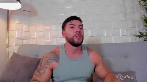 cris online show from December 22, 12:39 am