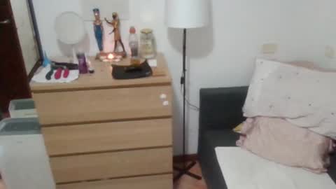 drippingwetpussies online show from December 4, 3:15 am