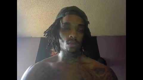 dripthehit online show from December 13, 9:52 pm