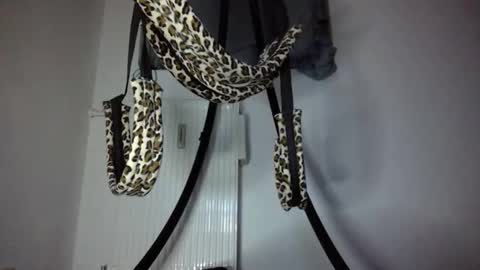 drolyts online show from March 6, 2:41 am