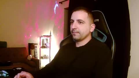 droooooones online show from March 7, 11:16 pm