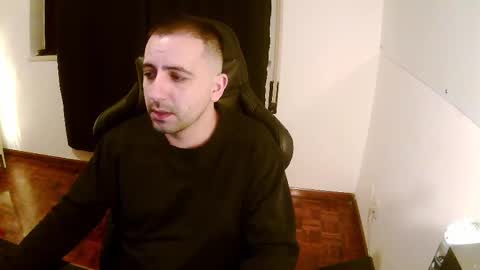 droooooones online show from February 28, 9:44 pm