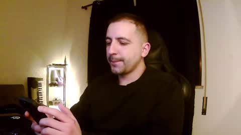 droooooones online show from March 4, 11:32 pm