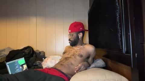 DtaughtU online show from March 1, 6:04 am