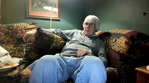 Doug online show from March 8, 2:04 am