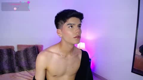 Dulcey online show from November 12, 12:27 am