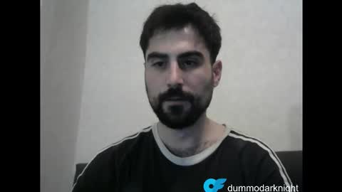 Snapshot of dummodarknight chatting on October 18, 12:26 am The Dark Knight online show from October 18, 12:26 am