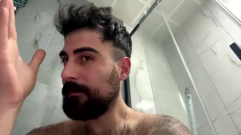 Snapshot of dummodarknight chatting on March 12, 7:02 am The Dark Knight online show from March 12, 7:02 am