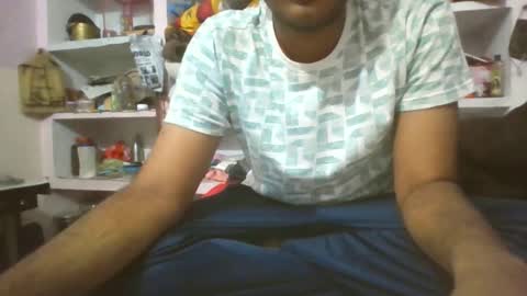 Aarav Tiwari online show from November 23, 11:43 am