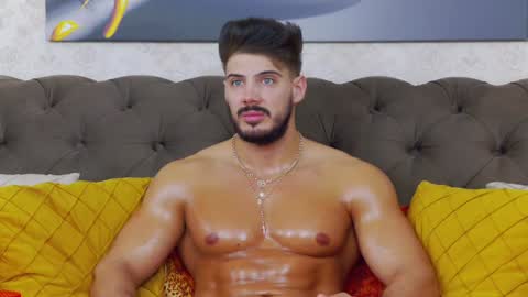 Dustin online show from January 31, 6:13 am