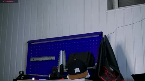 Dustyn online show from November 5, 4:53 pm