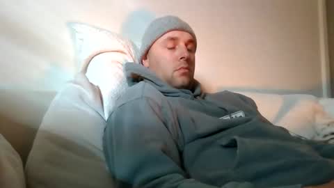 dustyroy09 online show from June 5, 5:23 am