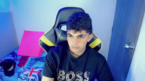 DUSTY online show from February 25, 6:53 pm