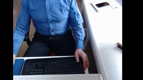 dutchpornking2 online show from April 14, 10:26 am