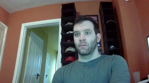 Snapshot of dweav240 chatting on October 30, 5:14 pm dweav240 online show from October 30, 5:14 pm