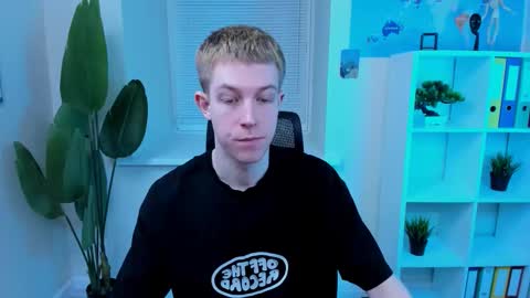 Dylan online show from March 19, 10:29 am