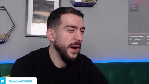 Dylan online show from December 31, 6:37 am