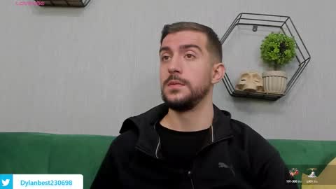 Dylan online show from October 7, 8:57 pm