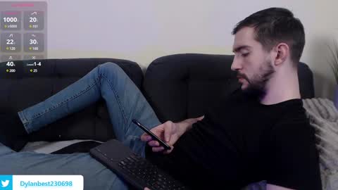 Dylan online show from February 22, 12:38 am