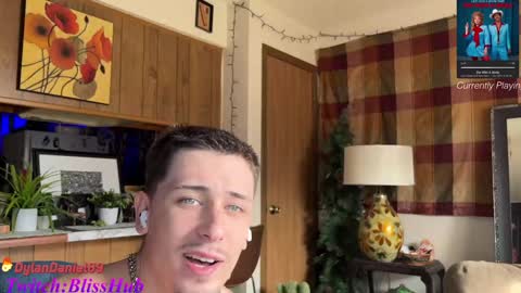 Snapshot of dylandaniel69 chatting on January 2, 6:34 pm Dylan Daniel 7.8 online show from January 2, 6:34 pm