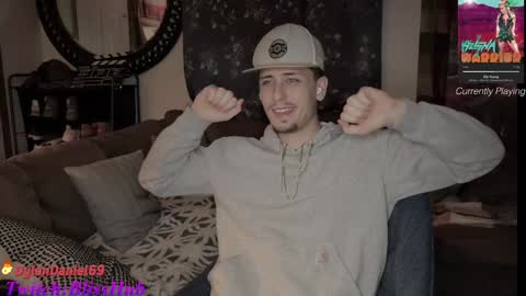 Snapshot of dylandaniel69 chatting on January 13, 4:50 am Dylan Daniel 7.8 online show from January 13, 4:50 am