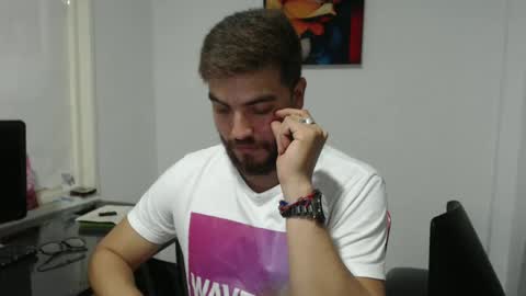 dylanhot10 online show from March 5, 11:16 pm