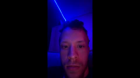 dylanpater4 online show from April 13, 12:33 am