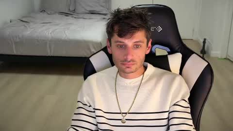 Dylans A Dick online show from November 6, 10:57 pm