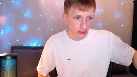 Snapshot of dyrinda chatting on September 21, 1:28 am Julia and Dima online show from September 21, 1:28 am