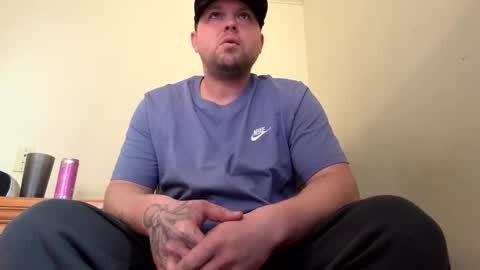 eaglebabyyy online show from February 17, 8:08 pm