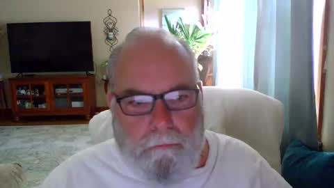 earl52 online show from June 9, 10:11 pm