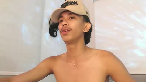 ebony_fuckboy online show from November 27, 7:39 pm