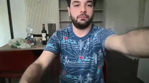 Snapshot of ector_prize chatting on February 12, 2:10 pm ET87 online show from February 12, 2:10 pm