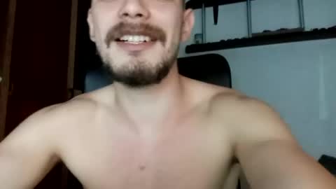 Hey my name is Eden     follow me IG ede glock online show from December 18, 12:32 am