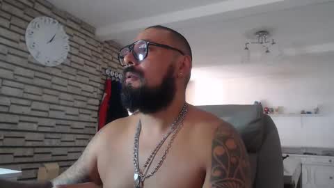 Snapshot of edgarram83 chatting on September 20, 7:03 pm edgarram83 online show from September 20, 7:03 pm