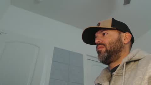 EdgeM online show from December 23, 4:28 pm