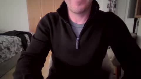 Snapshot of edginghandjober chatting on January 9, 4:49 pm Edginghandjober online show from January 9, 4:49 pm