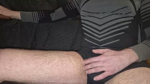 edgy_veggy online show from February 18, 2:38 am